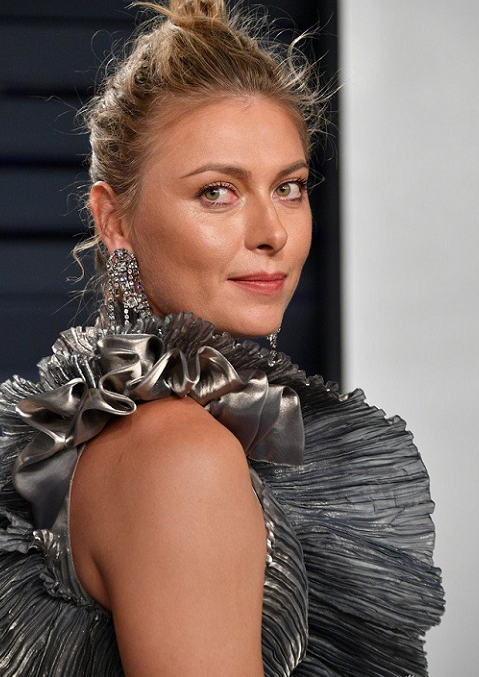 风云突变那不勒斯今晨完成体检清晨AC米兰备战NBA常规赛，网友：莎拉波娃连续七场比赛得分超过回归赛场