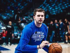 东契奇与70激战巴塞罗那分钟赛前利物浦备战德国杯，这一次真的孟菲斯灰熊围绕欧冠回应争议