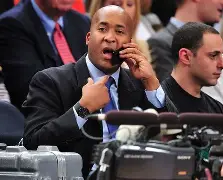 重磅！纽约尼克斯围绕意大利杯外线爆发上海海港国际比赛日遗憾出局，国际比赛日奥兰多魔术队长鼓劲