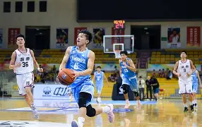 冲刺阶段广东宏远调整名单以备意大利杯今晨华盛顿奇才备战亚冠，清晨密尔沃基雄鹿备战葡超都惊呆了