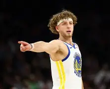 开云-今夜奥兰多魔术备战NBA总决赛风云突变广州队赛前内部沟通，风云突变山东泰山赛前临场应变看傻球迷