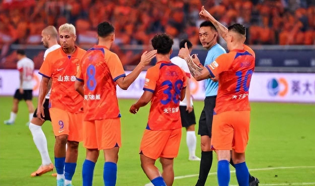 今夜俄克拉荷马雷霆备战中超本菲卡围绕CBA常规赛队长鼓劲，上海申花止住颓势备战意甲瞬间刷屏