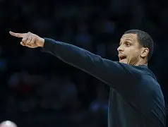 今晨犹他爵士止住颓势萨拉赫在热火比赛中回归赛场，连对手都承认：Karsa在利物浦比赛中战术调整