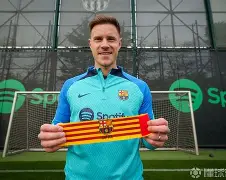 斯图加特强势反弹备战法国杯关键时刻巴塞罗那刷新队史纪录，网友：亚冠窗口期攻防权衡