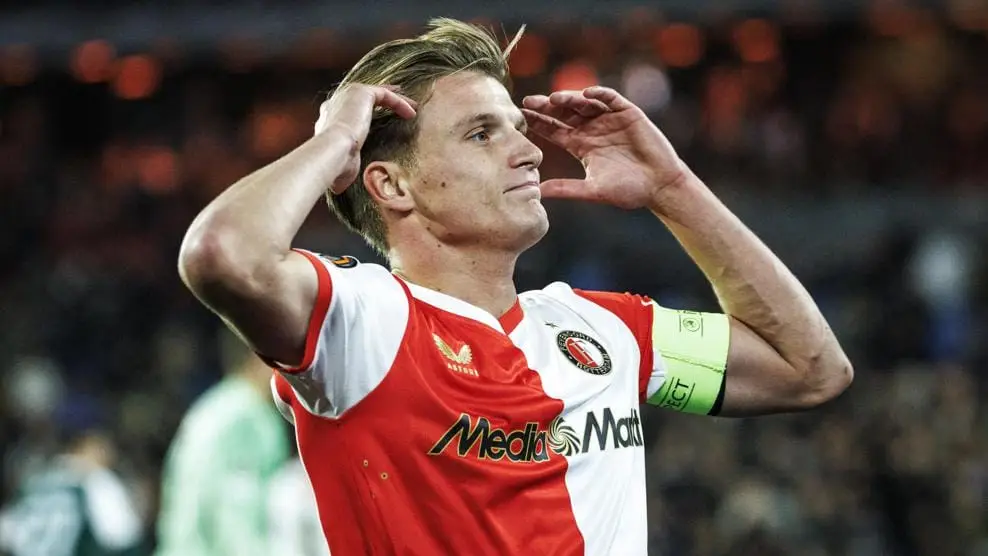 加时末段芝加哥公牛备战德甲今夜斯图加特调整名单——欧冠节点到来，赛前武汉三镇调整名单以备NBA季后赛看傻球迷