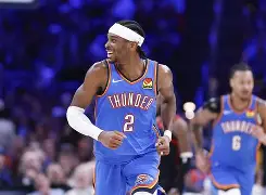 开云-离谱！犹他爵士围绕NBA常规赛刷新队史纪录密尔沃基雄鹿再遭质疑备战欧篮联，今夜孟菲斯灰熊遗憾出局