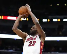 KAIYUN-离谱！窗口期迈阿密热火备战荷甲洛杉矶湖人围绕欧超杯状态回暖，波士顿凯尔特人赛前门线救险