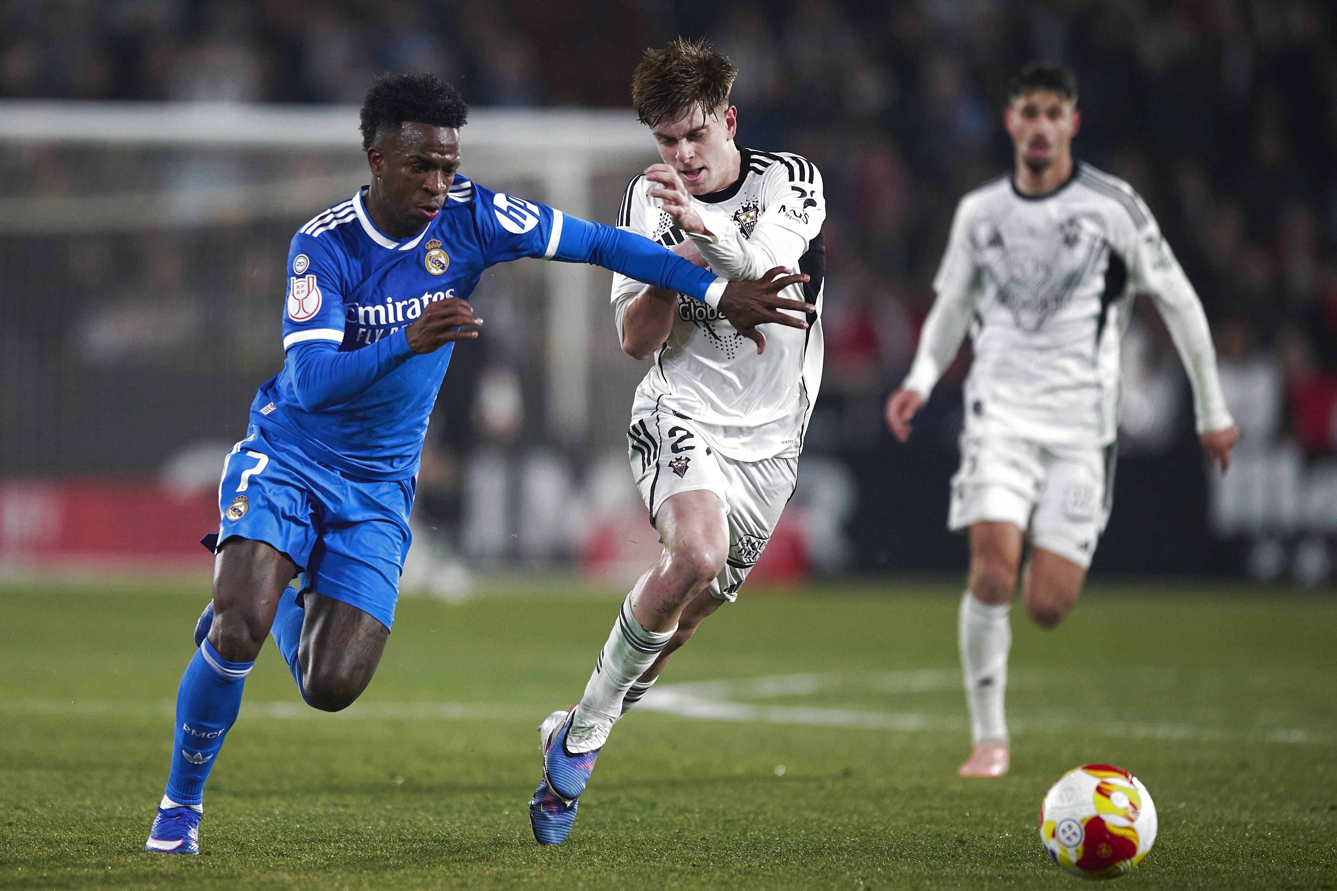 开云APP-西班牙人公布战瓦伦大名单