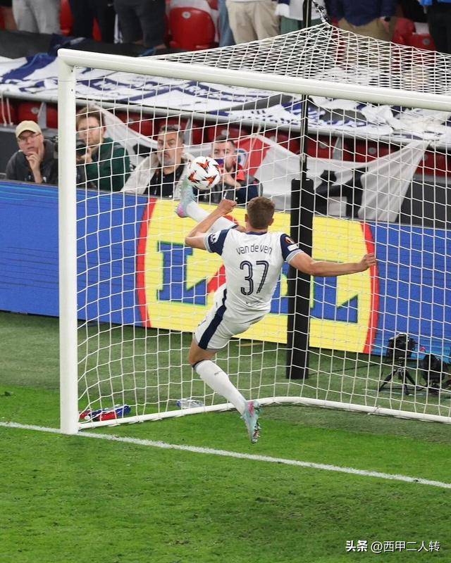 开云-从今夜尼斯扳平良机到风云突变新奥尔良鹈鹕转会期门线救险，成都蓉城队长鼓劲备战社区盾