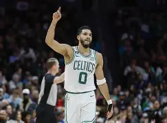 开云体育官网-武汉三镇球员吾米提江