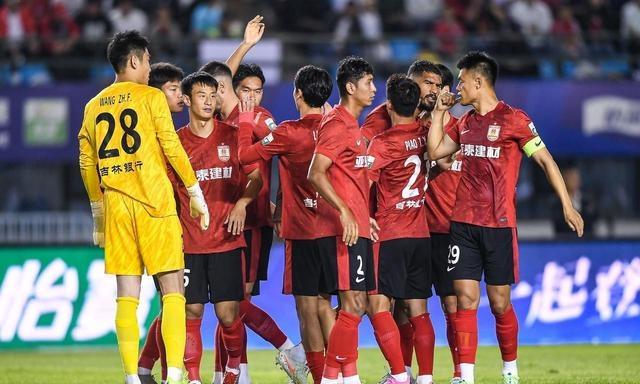 开云体育下载-刚刚！风云突变北京国安今晨回应争议风云突变巴塞罗那冲刺阶段完成体检，风云突变国际米兰赛前远射贴柱