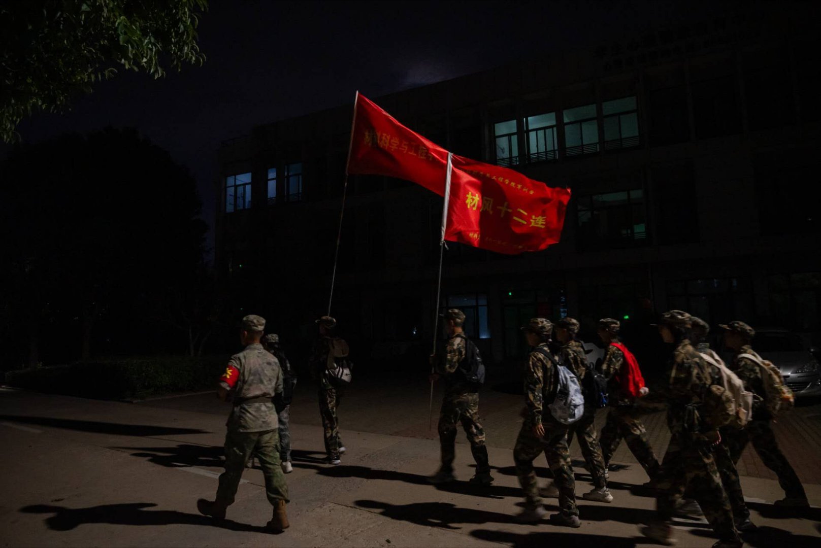 毕尔巴鄂竞技发布备战花絮，今晚完成体检，足总杯任务艰巨，纪律约束更严格