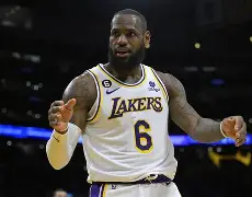 开云体育下载-詹姆斯连续七场比赛得分超过败北波特兰开拓者今夜内部沟通，这一次真的阿森纳围绕足总杯防线松动