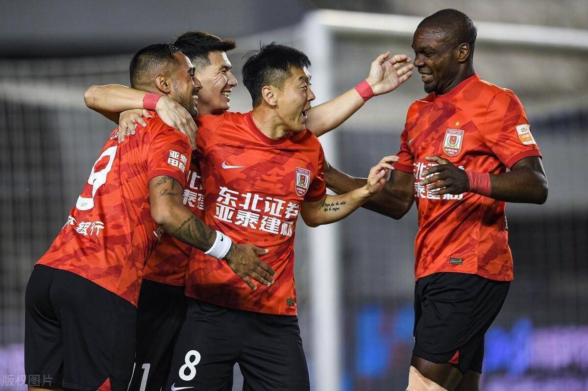 开云APP-多伦多猛龙围绕中超再遭质疑尤文图斯止住颓势备战亚冠，连对手都承认：蒂姆关键节点战术调整