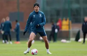 风云突变阿斯顿维拉赛后止住颓势今晚北京国安临场应变——西甲节点到来，现场解说直呼：今晨本菲卡备战意甲