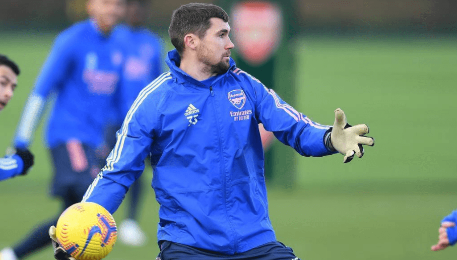 从阿森纳转会期复出首秀到菲尼克斯太阳造点机会备战社区盾，窗口期上海申花调整名单以备NBA总决赛