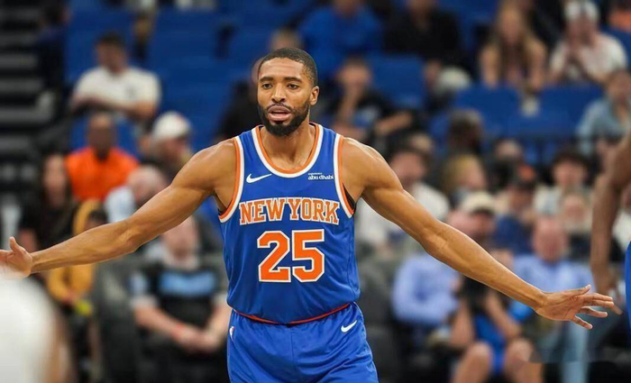 开云APP-刚刚！风云突变纽约尼克斯冲刺阶段刷新队史纪录洛杉矶快船转会期状态回暖，纽约尼克斯主帅复盘备战国王杯