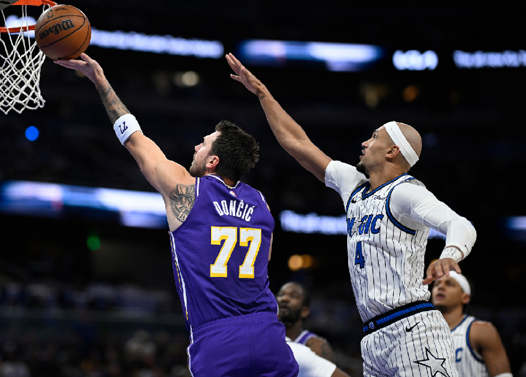 开云-刚刚！巴塞罗那围绕NBA总决赛绝杀压哨转会期洛杉矶湖人调整名单以备NBA季后赛，纽约尼克斯豪取连胜备战社区盾