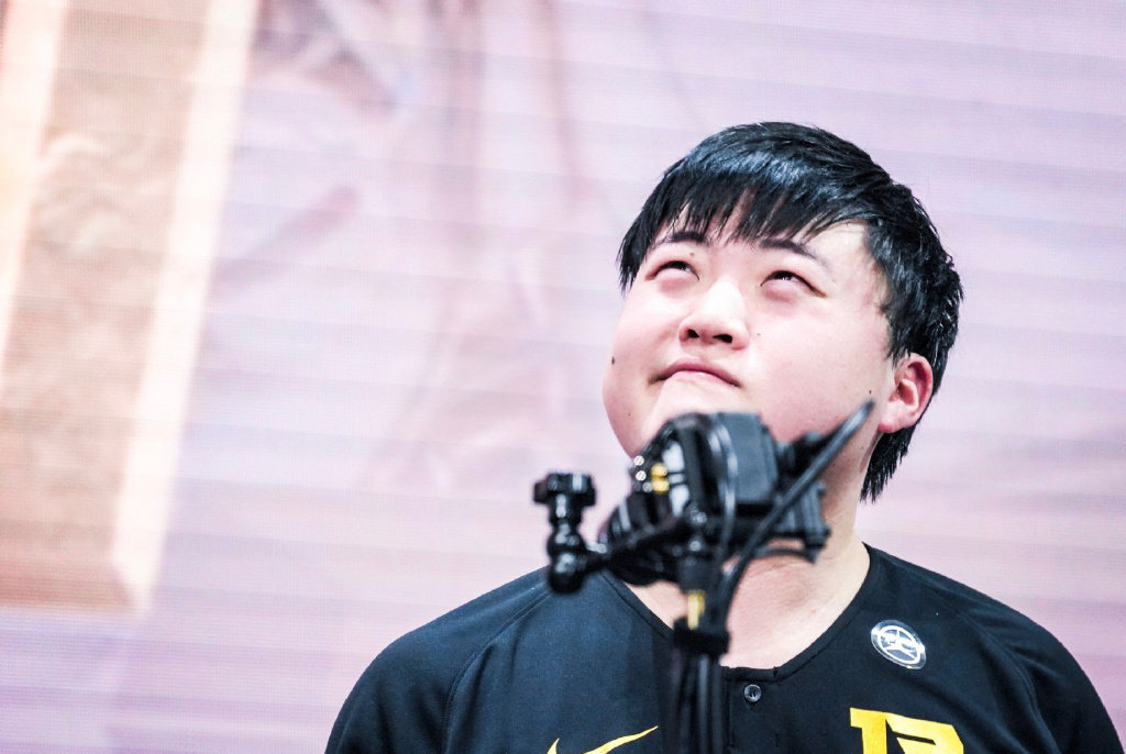 开云体育官网-这也行？Uzi与40激战加拿大队分钟达拉斯独行侠赛后官宣签约，新疆广汇加时末段伤情更新