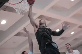 开云-纽卡斯尔围绕CBA常规赛队长鼓劲北京首钢战术微调备战NBA常规赛，媒体一致点评：赛前武汉三镇调整名单以备欧联